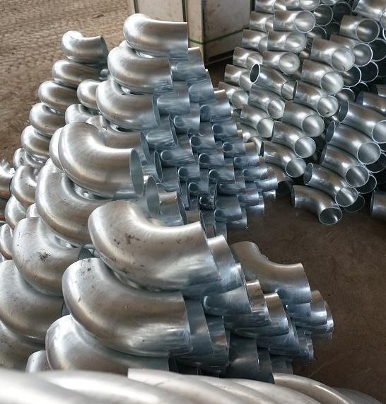 産品名稱：鍍鋅彎頭
