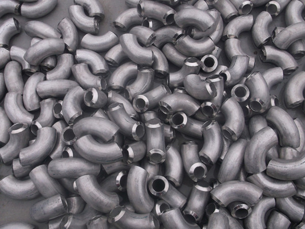 産品名稱：沖壓彎頭
